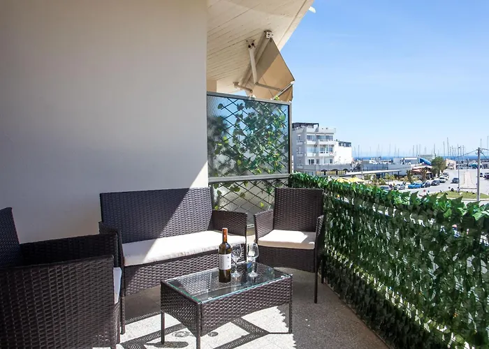 Daire Rhodes Marina *