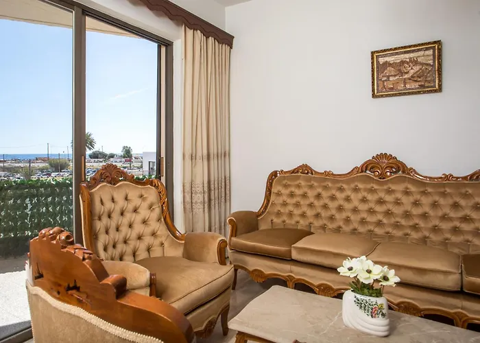 Daire Rhodes Marina *