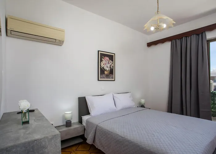 Rhodes Marina Daire Rhodes City